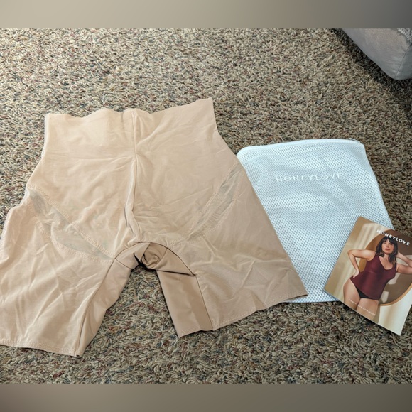 Honeylove Classic Tan Shapewear - Picture 2 of 3